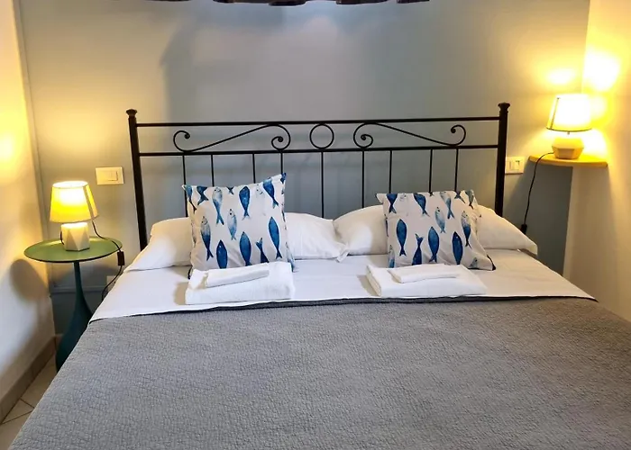 Alloggio per agriturismo La Tuffatrice *